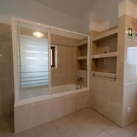 בית נופש Casa Torre Andorinhas